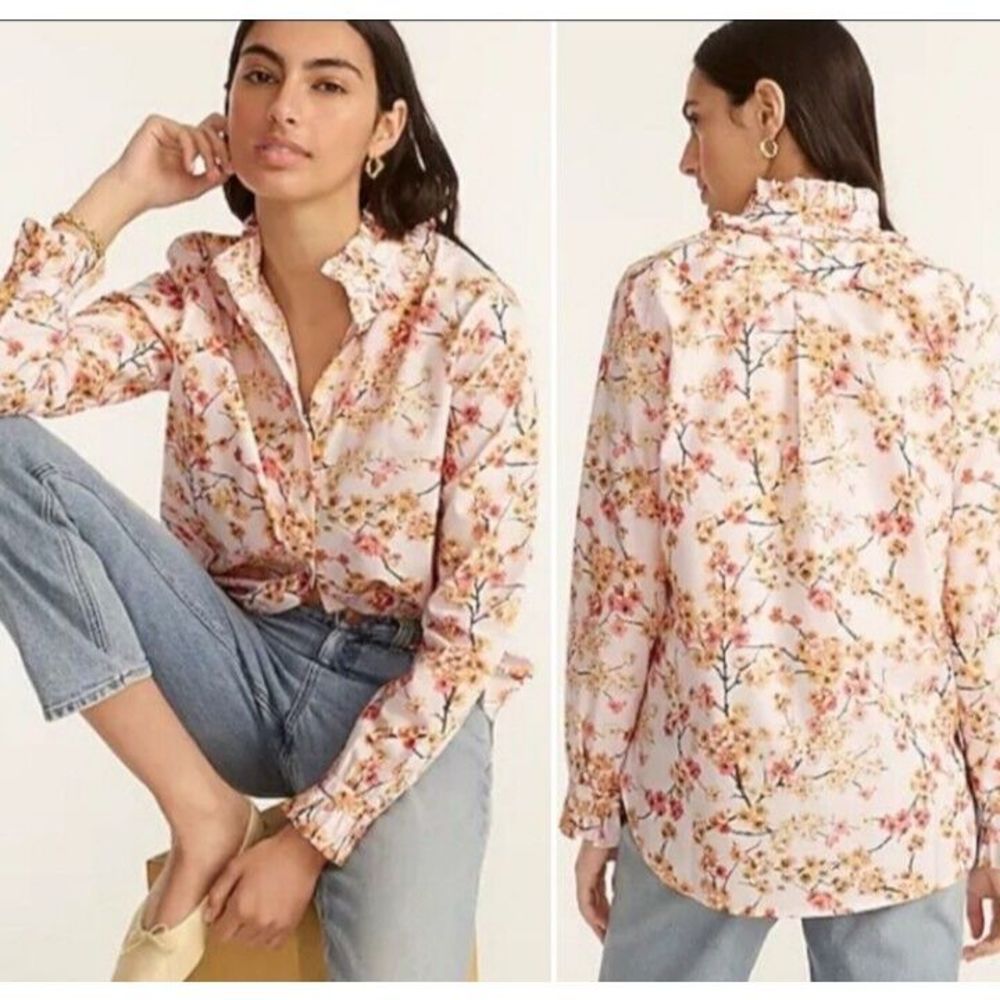 Floral Ruffle Collar Button-Front Blouse - Pink